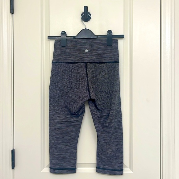 Lululemon Wunder Under Hi-Rise 1/2 Tight - Picture 6 of 8